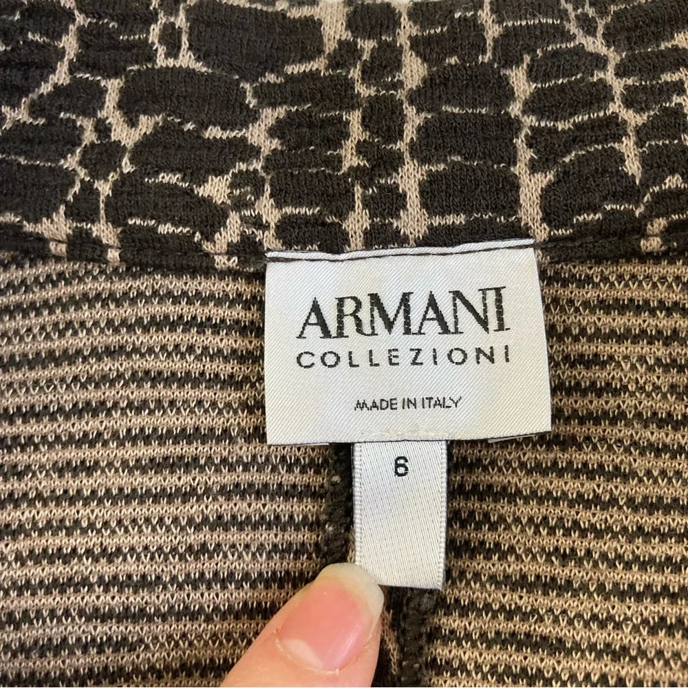 Armani Collezioni animal print one button blazer stretch knit fabric fitted 6